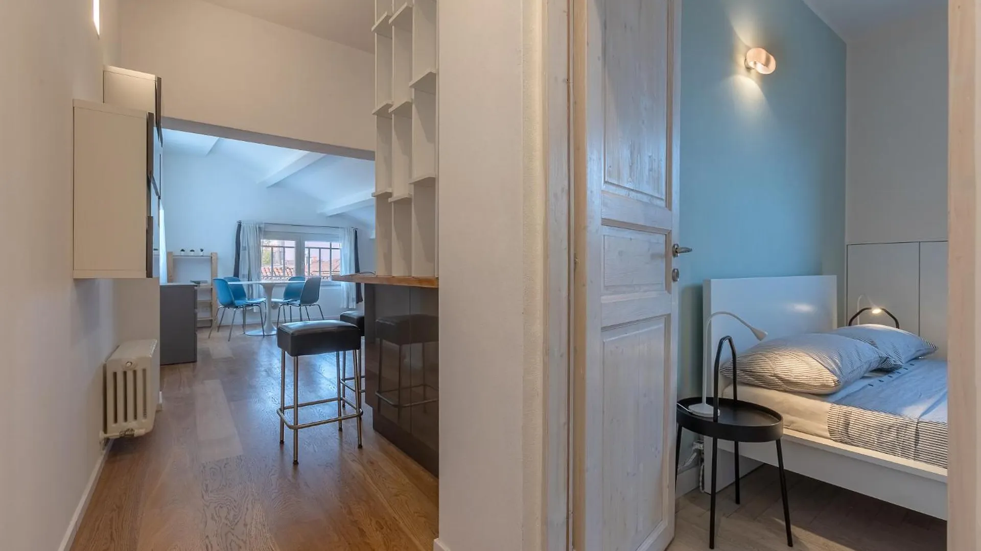 Apartment Heart Of Bologna: City Center Living Italy